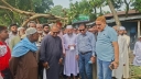 শিক্ষার্থীরা অল্পের জন্য রক্ষা